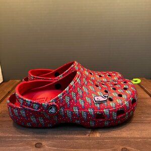 Crocs NEW Vineyard Vines Christmas Holiday Classic Clog Woody Tree Red M9 W11
